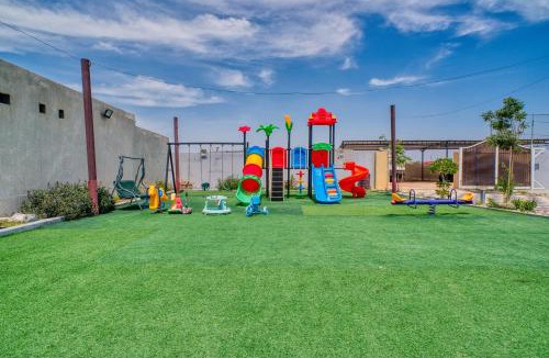 Ras Al Khaimah Villa | Spacious farmhouse villa for grous and families