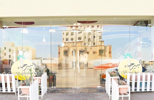Al Maabilah House | Spacious King Room | Deluxe Comfort in Muscat