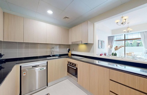 Dubai House | Spectacular 4 Bed Villa l Garden l Wadi Al Safa