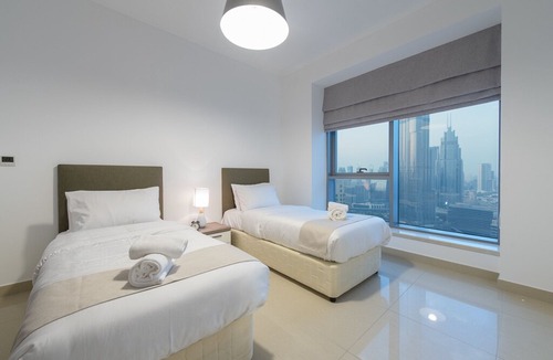 Downtown Dubai Apartment | Spectacular Burj Khalifa & Fountain View | 2 BR | 29 Boulevard