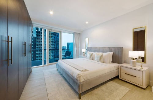 Business Bay Apartment | Spectacular Duplex Apt w/ Canal views