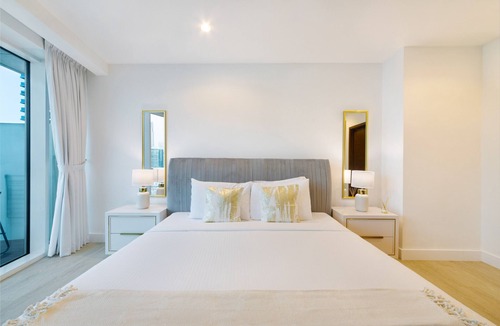 Business Bay Apartment | Spectacular Duplex Apt w/ Canal views