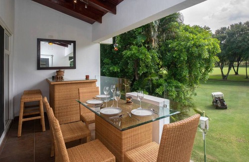 Ciudad Cariari Condo | Spectacular Golf course views. Gated. Quiet. 15 min to SJO Airport