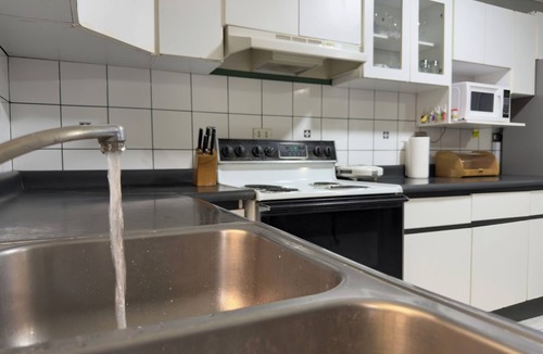 Agonia Bed & Breakfast | Stada
