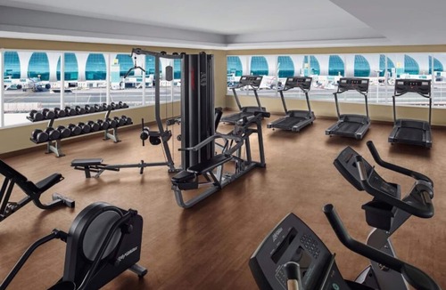 Garhoud House | Standard Room Near Dubai Airport Terminal 3