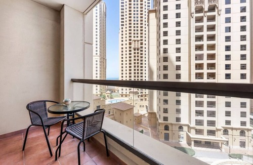 Jumeirah Beach Residence Apartment | StoneTree - Furnished 1 BR - Near Marina Beach