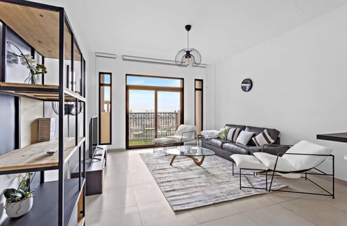 Umm Suqeim 3 Apartment | StoneTree - Madinat Jumeirah Living Rahaal 2 1 BR - Elegant Apartment