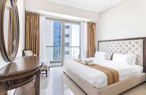 Dubai Apartment | StoneTree - Ocean Heights 1BR - Amazing View from the Balcony