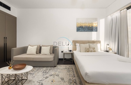 Jadaf Apartment | Studio Just Minutes’ Drive to Downtown, Close to Zabeel Stadium