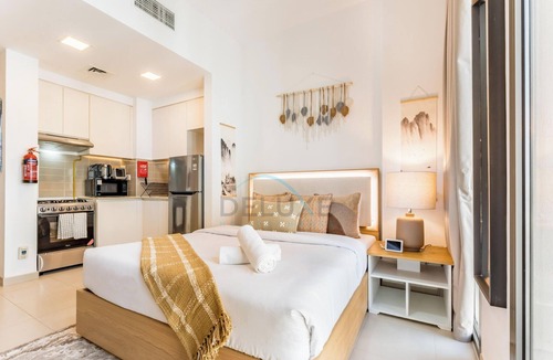 Dubai Apartment | Studio Near the Community Park, Only a Short Drive from Hamdan Sports Complex