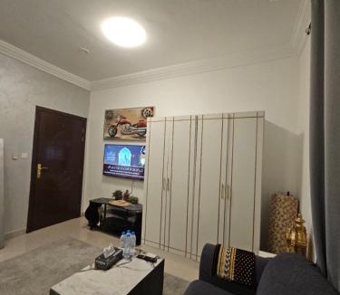 Al Ain Apartment | Studio towam hospital 2