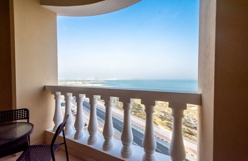 Al Hamra Village Apartment | Studio with Stunning Sea Views