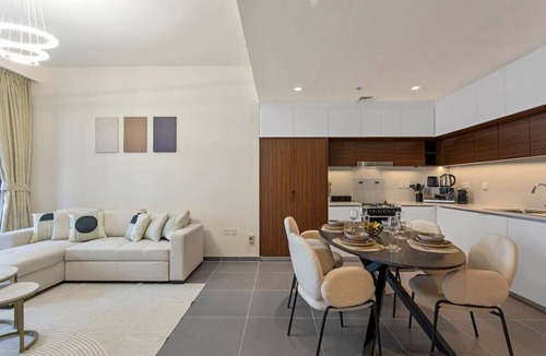 Dubai Apartment | Stunning 1BDR with Resort Style in Creek Harbour
