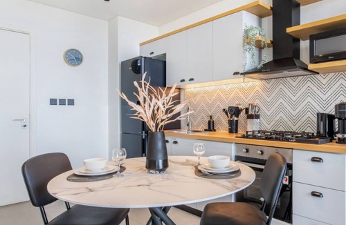 Dubai Apartment | Stunning 1BR in Dubai Hills