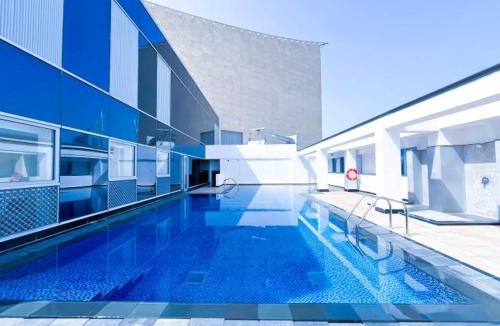 Bur Dubai Apartment | Stunning 2 bedrooms in Sky Gardens DIFC