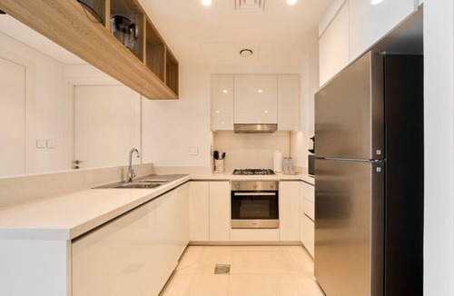 Za'abeel 2 Apartment | Stunning 2BR Skyline Stay | Full Burj Khalifa View