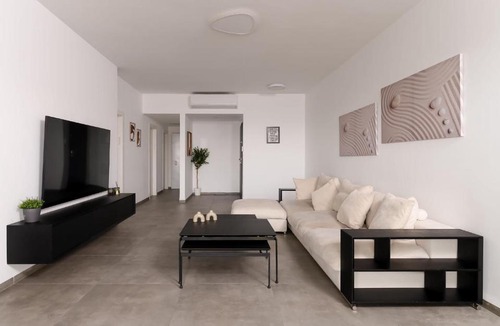 Kiryat Ata Apartment | Stunning and spacious in Kiryat Ata