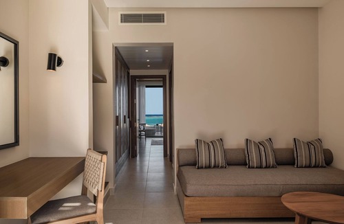 Port Ghalib Hotel | Stunning Deluxe Room Perfect for Peaceful Beachside Family Retreats