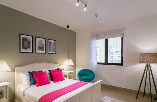 Downtown Dubai Apartment | Stunning interior! Near Dubai Mall & Burj Khalifa!