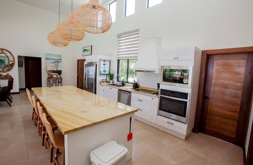 Playa Coyote House | STUNNING Oceanfront Getaway – Casa Del Mar, Playa Coyote!