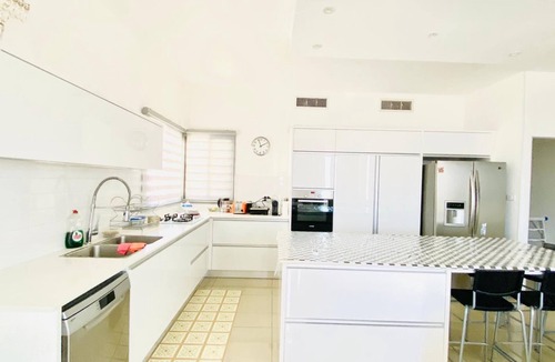 Eilat House | Stunning Penthouse with sea views and private heated pool