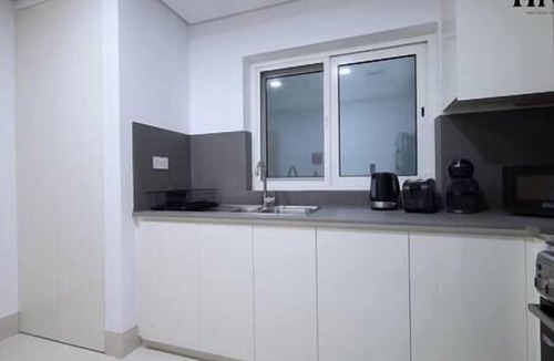 Dubai Apartment | Stylish 1 Bed in Al Warqa