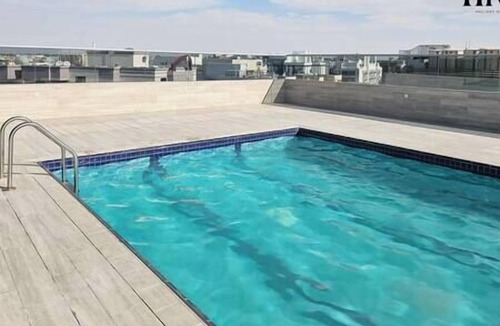 Dubai Apartment | Stylish 1 Bed in Al Warqa