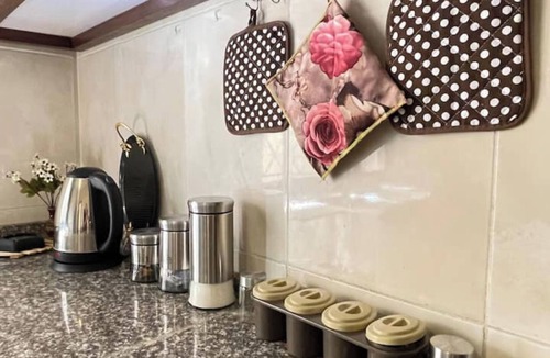 Al Jubeiha House | Stylish 2BR Apartment in Amman
