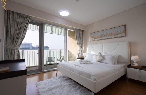 Al Raha Beach Apartment | Stylish 2BR Sea View Balcony - Al Raha Beach