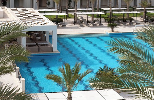 Zawiyat Sidi Musa Hotel | Stylish Ground Floor Room 3 Min Away from Almaza's Golden Sands - Free Breakfast