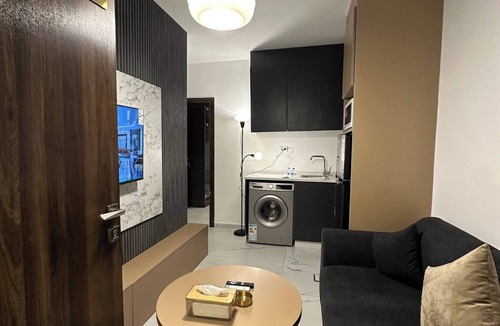 Amman Apartment | Stylish Luxe Apartment Fr 0003