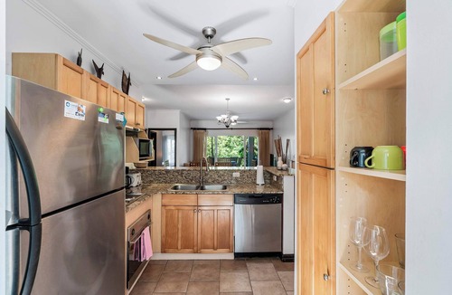 Potrero Apartment | Stylish, Spacious Condo w/Swimming Pool & Short Walk to the Beach