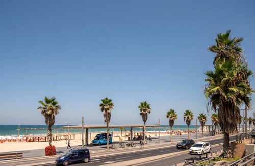 Tel Aviv Promenade Apartment | Stylish Studio Apt w Balcony 3-min From the Beach by Sea N' Rent