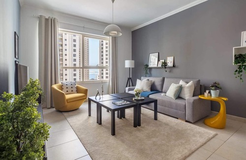 Jumeirah Beach Residence Apartment | Stylish & Vibrant 1BR Apartment in Dubai Marina