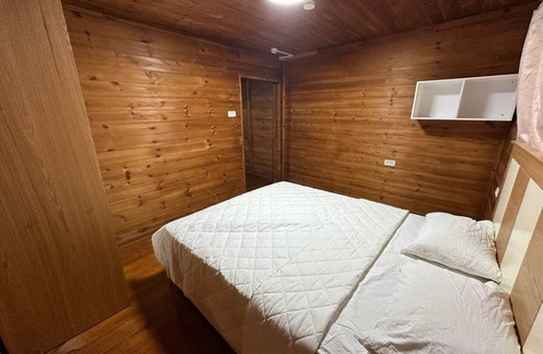 Isfiya Hotel | suite n.6 for 4 guests