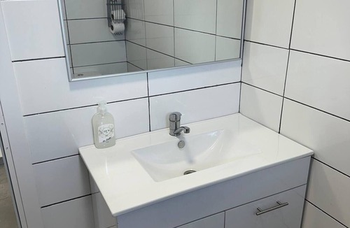 Isfiya Hotel | Suite N.8 for 4 guests