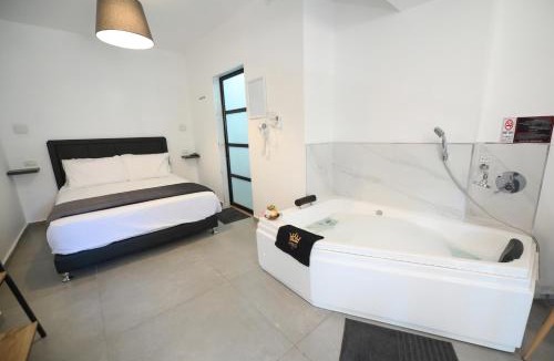 Qiryat Shemona Hotel | Suites in the Galilee