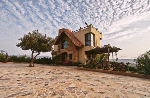 Suwailih Villa | Sultana Farm - Private Pool Villa near Amman