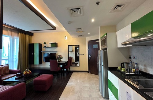Dubai Marina Apartment | Sunday Marina View Hotel Apartments