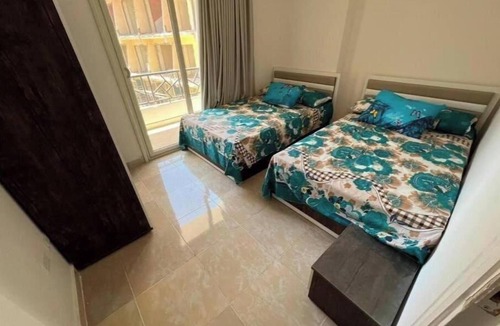 Sakkala Apartment | Sunny 3-Bedroom Apartment - Families Only