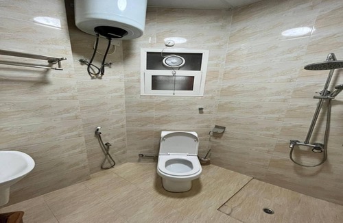 Salalah Hotel | Super OYO 144 Al Tawasi Furnished Apartments