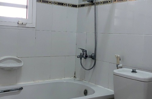 Muscat Hotel | Super OYO 152 Manam 1 Hotel Apartment