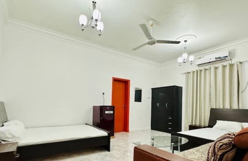 Mirdif Apartment | Superb room Wifi+many amenities