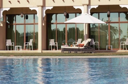 Madinat Zayed Apartment | Superior Room Near Fit Factory