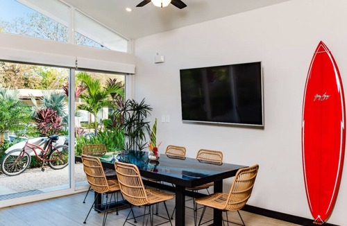 Avellanas Beach House | Surfer`s Heaven - Modern, new home, close to beach