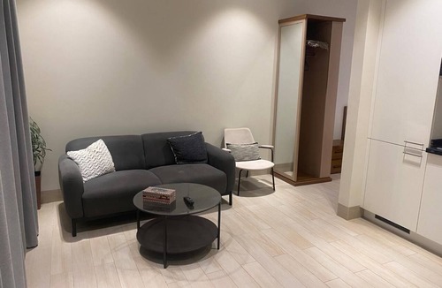 Salalah Apartment | Swimming pool view apartment in Salalah