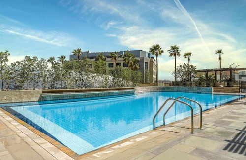 Al Muraqqabat Hotel | Swissôtel Al Ghurair Dubai