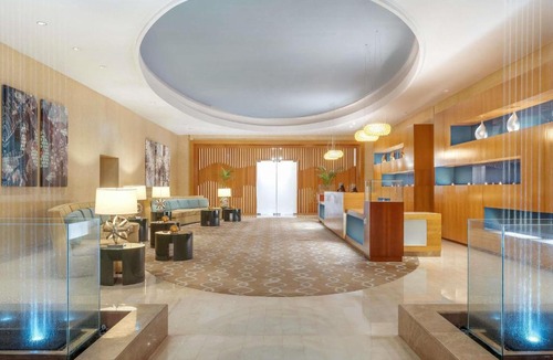 Al Muraqqabat Hotel | Swissôtel Al Ghurair Dubai