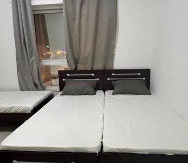 Al Muraqqabat House | Tabs Dubai Hostel