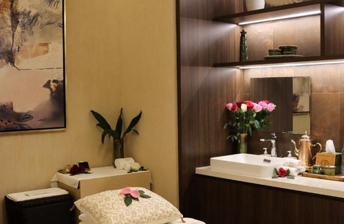 Jumeirah Lake Towers Hotel | Taj Jumeirah Lakes Towers